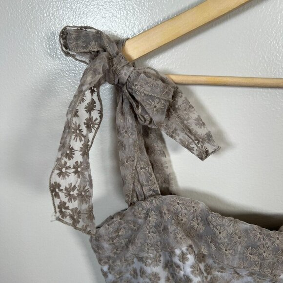 Lucy in the Sky Embroidered Floral Mini Dress Size Large Gray Party Bachelorette - Picture 5 of 11